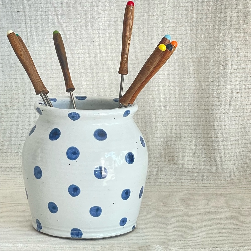 Polka dots ceramic vessel
